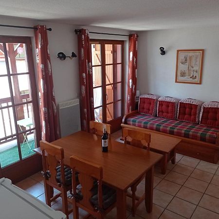קאוטרט Agreable Appartement Avec Balcon Dans Residence Calme מראה חיצוני תמונה